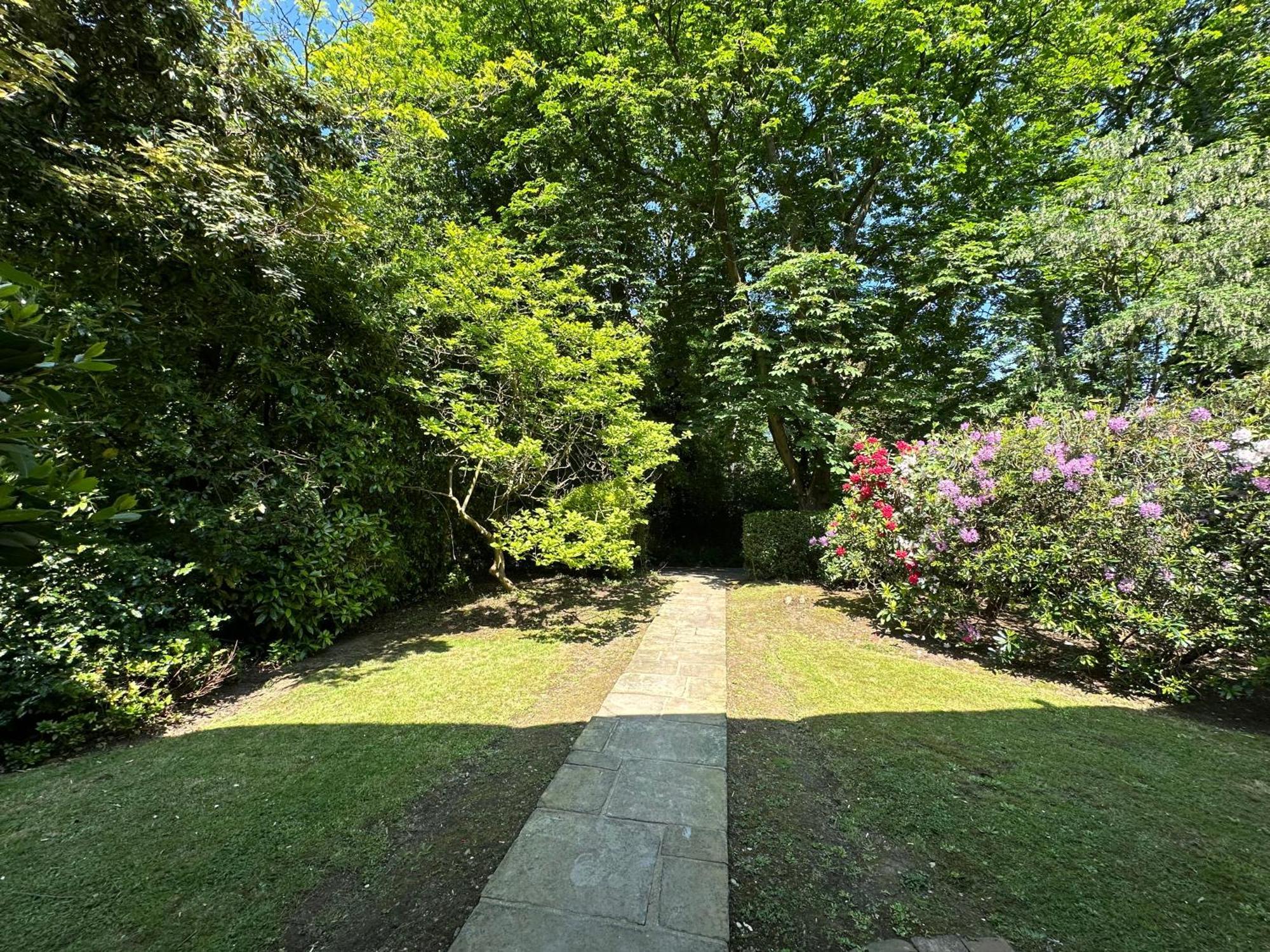House On The Hill Villa Harrow on the Hill Exterior foto